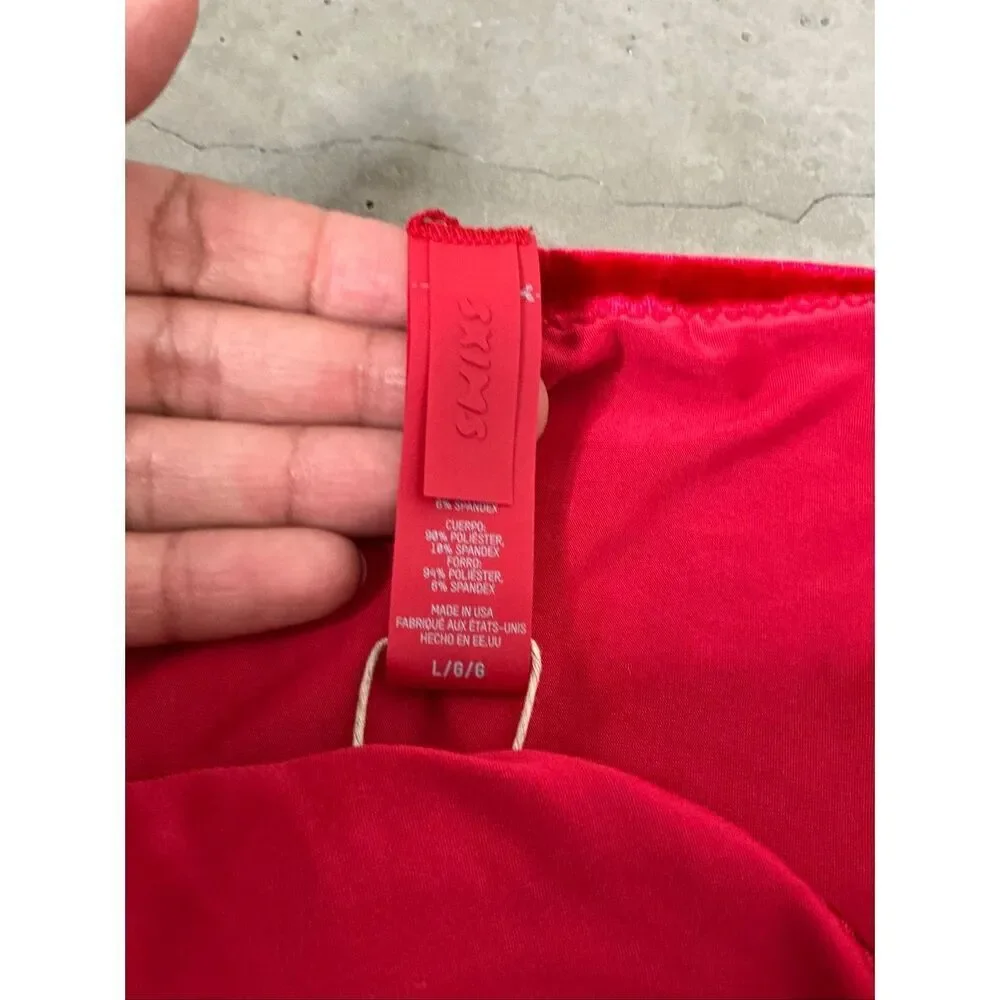 Skims Signature Swim Bikini Bottom | Red in Large